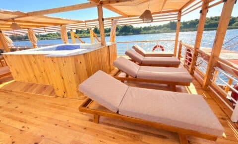 Nile Holiday, photo 3