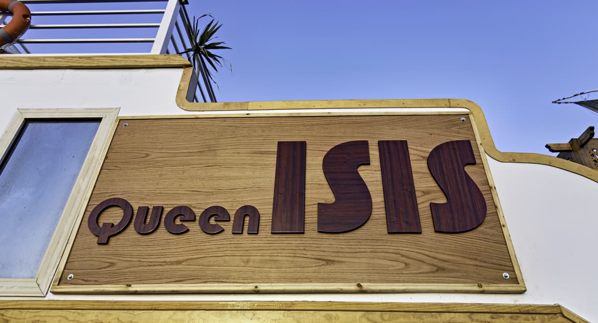Queen Isis, photo 3