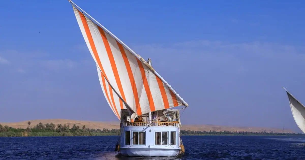 La dahabieh Three Pyramids